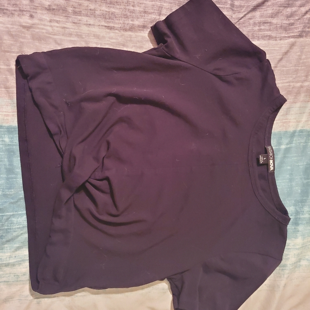 Twist front crop tee